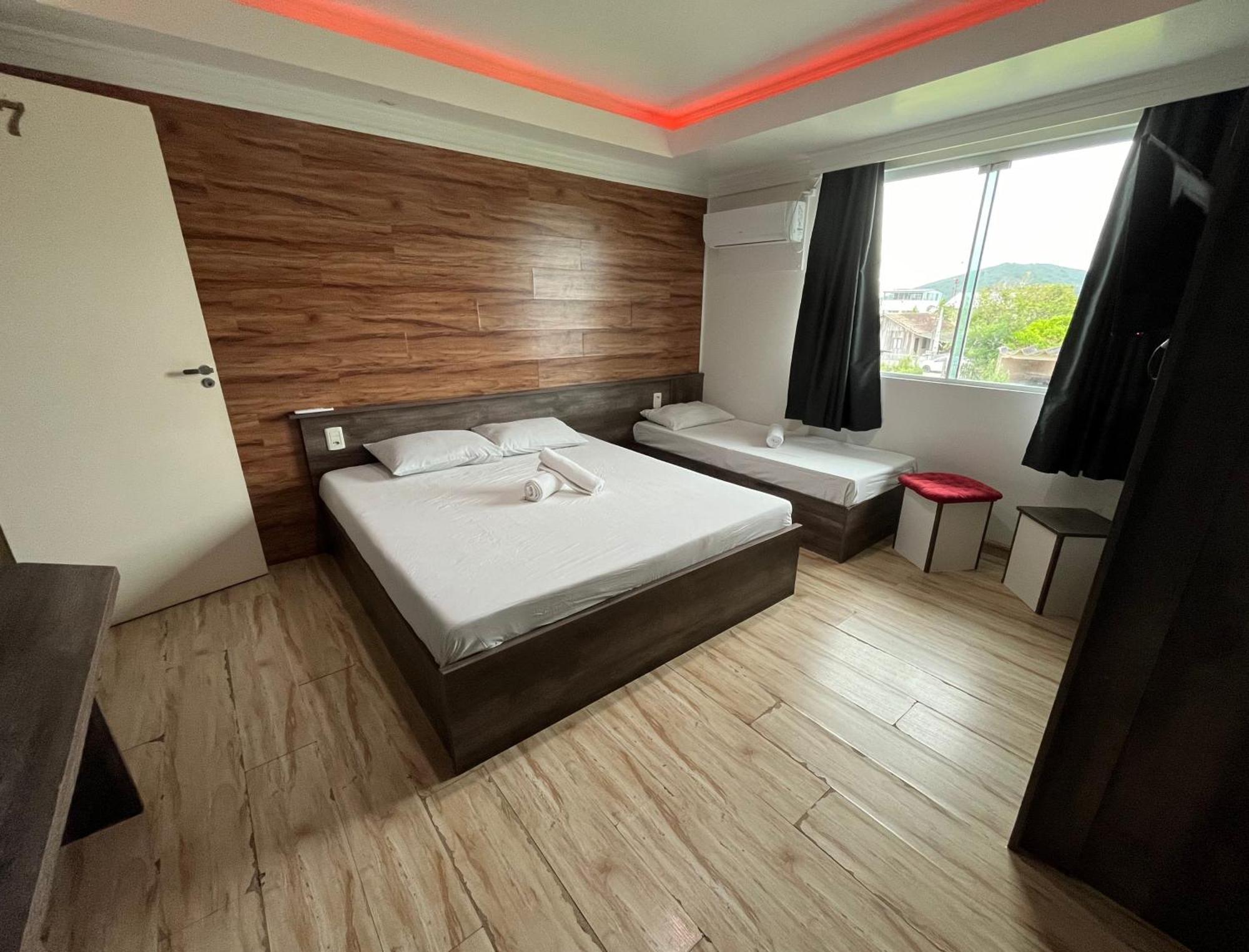 Savanna Suites - Beto Carrero Penha  Extérieur photo